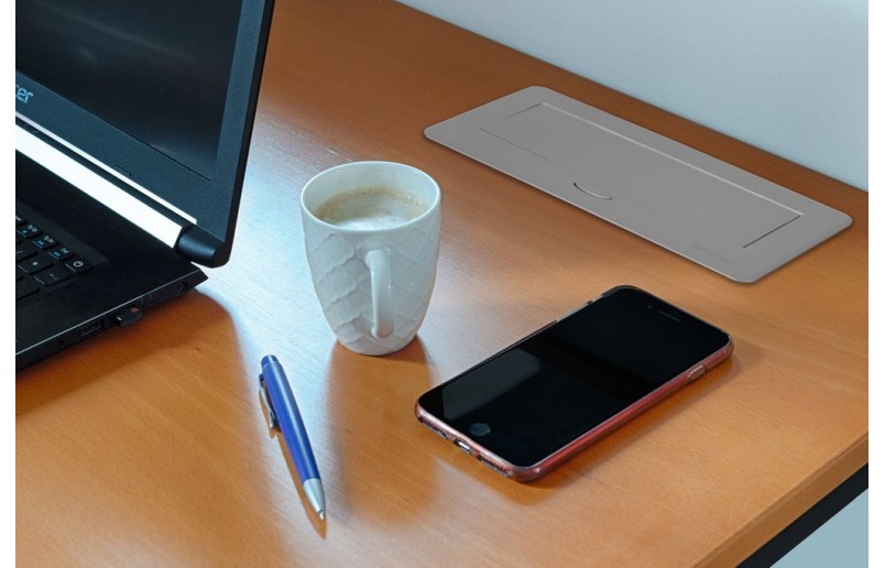 Bureaustopcontact zilver met 2 stopcontacten en 2 USB poorten 