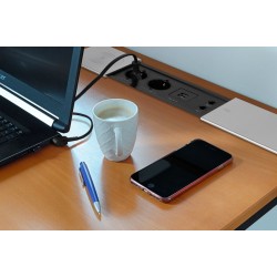 Bureaustopcontact zilver met 2 stopcontacten, 2 USB poorten, 2 internetaansluiting en draadloze oplader