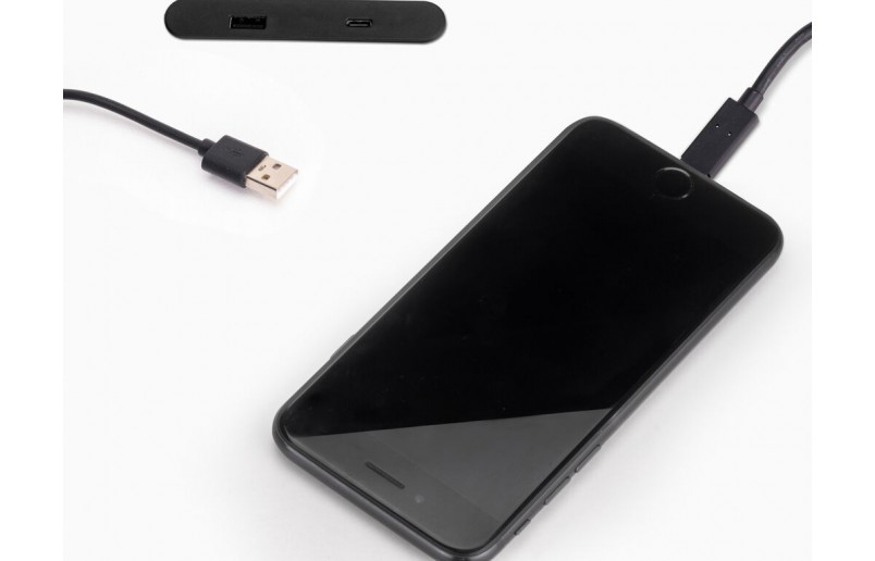 Meubel stopcontact voor inbouw en onderbouw met USB en USB-C 