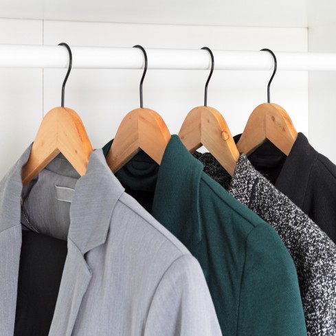 Kledinghanger A kwaliteit, blank gelakt zwarte haak 