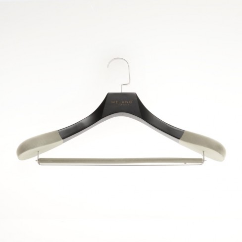 Kledinghanger met broeklat, antique gelakt platte chrome haak 