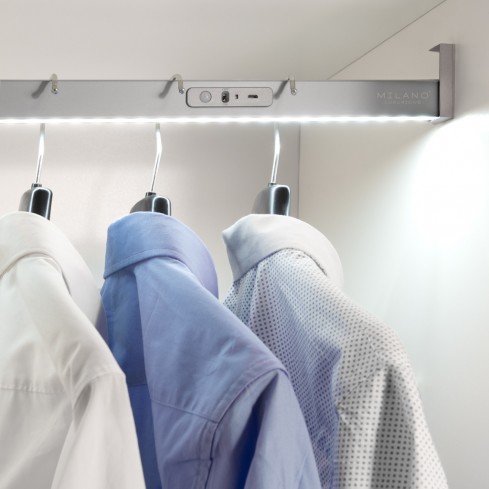 Kledingroede met LED verlichting (oplaadbaar) zilvergrijs